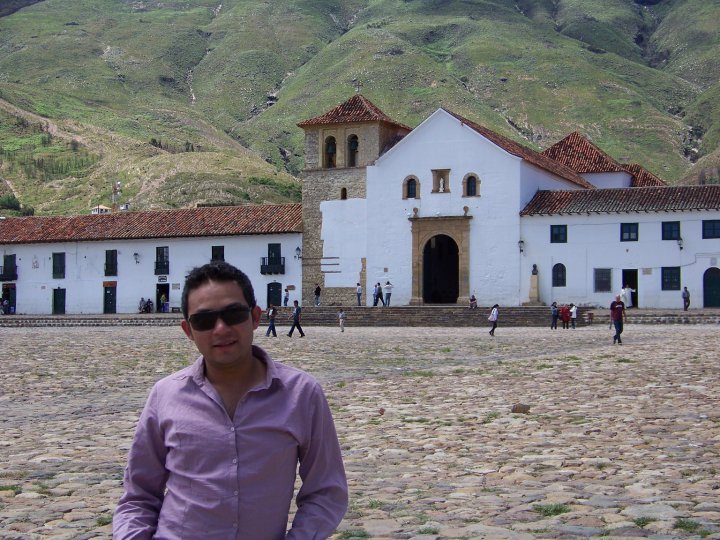 Date this stunning Colombia man Ferney from Bogota CO3168