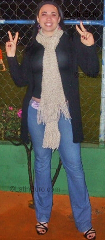 Date this voluptuous Brazil girl Priscilla from Sao Paulo BR2552