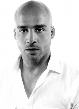 Date this hot United States man Fine_chocolat from New York US5680