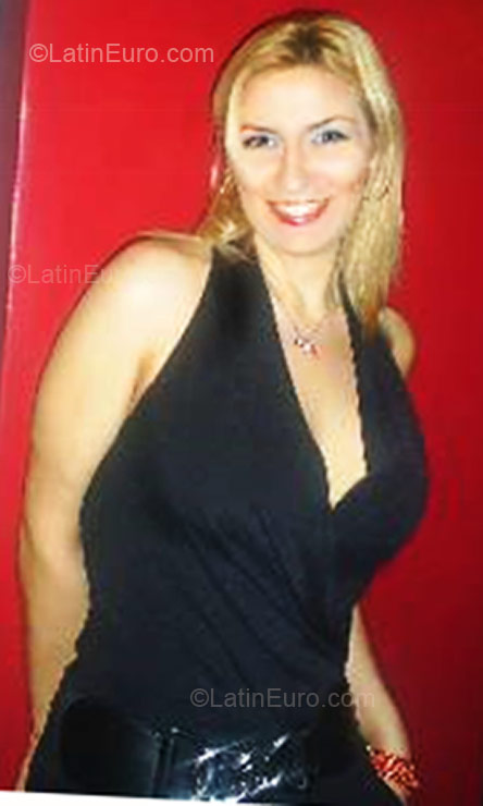 Date this delightful Brazil girl Maria from Sao Paulo BR2583
