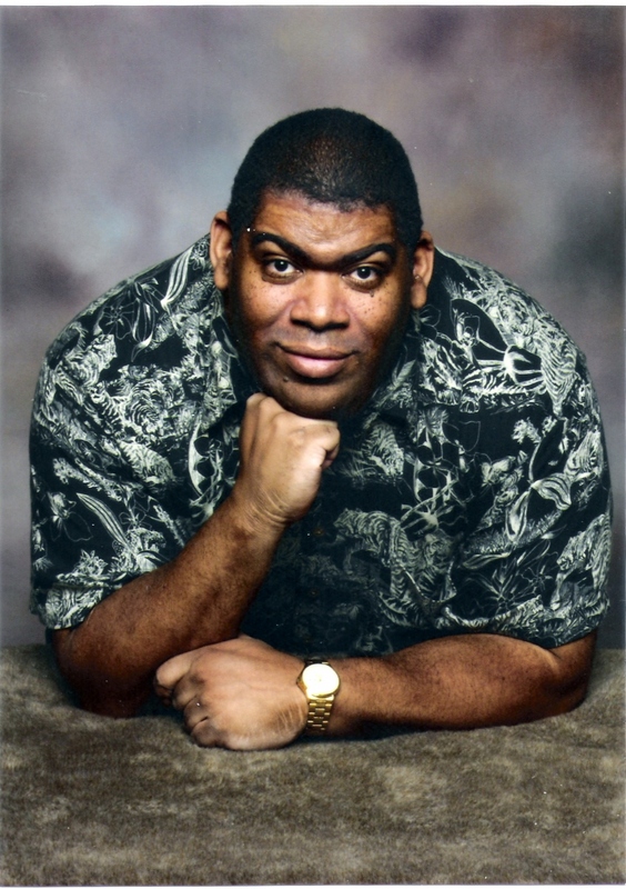 Date this good-looking United States man LORENZO from Webster US5734