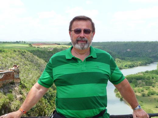 Date this attractive United States man US5738 from Richland US5738