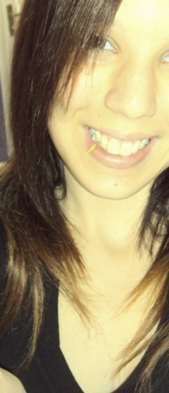 Date this happy Brazil girl Daliinha from rio de janeiro BR2711
