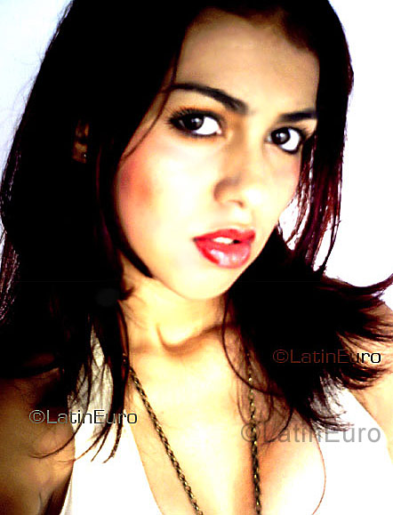 Date this hot Brazil girl Karol from Joao Pessoa BR2758