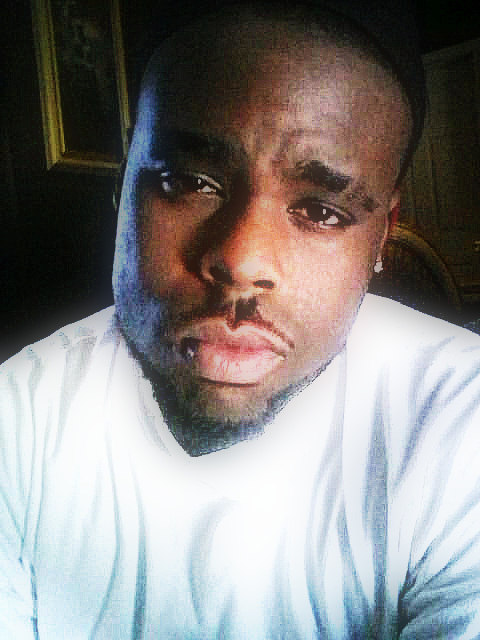 Date this beautiful United States man Keaundrae from Saint Marys US5858