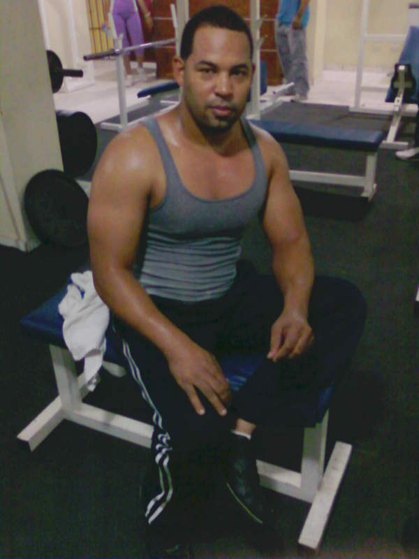 Date this hot Dominican Republic man JUAN PABLO from Santo Domigo DO4047