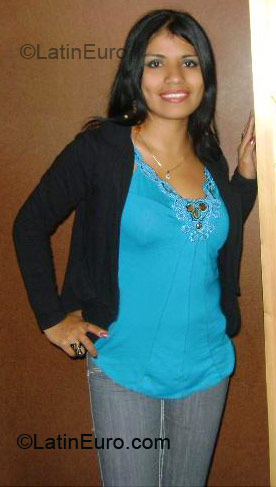Date this passionate Peru girl Ursula from Lima PE261
