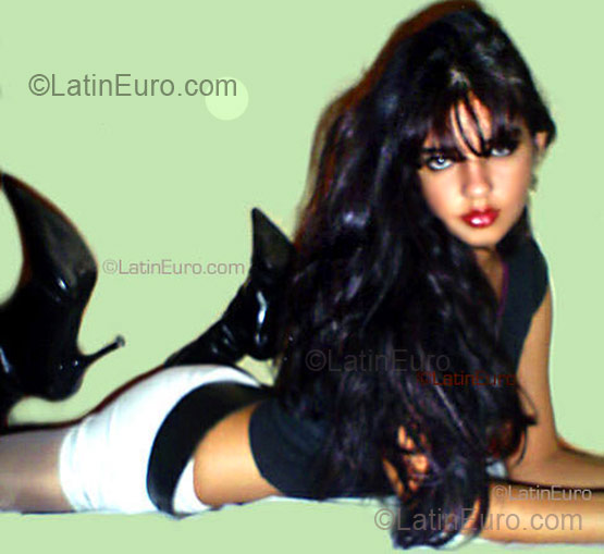 Date this funny Brazil girl Josie Helen from Sao Jose do Rio Preto BR4548