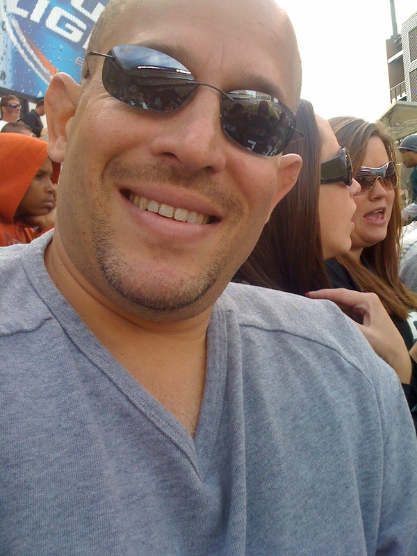 Date this voluptuous United States man Juicena from Dresher US6061