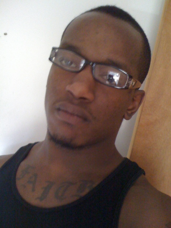 Date this hot United States man Jay107 from Jamaica US6081