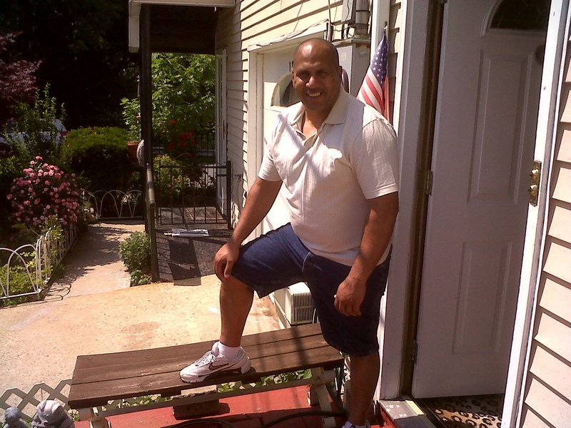 Date this voluptuous United States man David from New York US6111