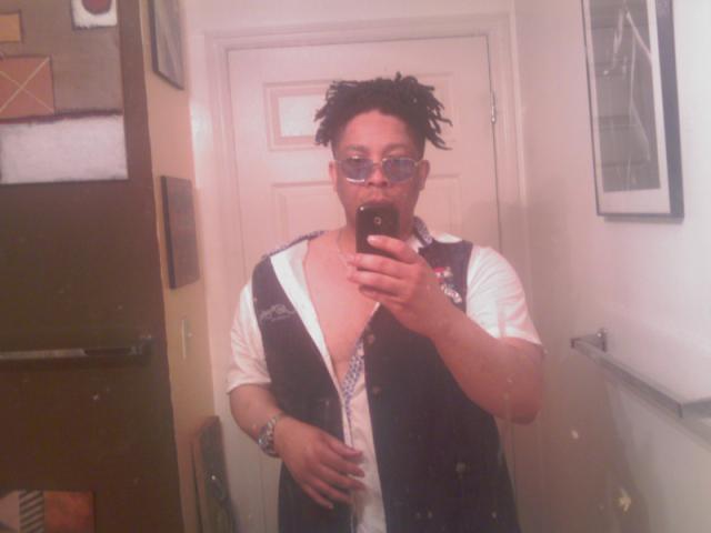 Date this foxy United States man US6120 from New York City US6120