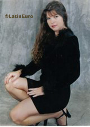 Date this good-looking Brazil girl Marileide from Campo Grande BR3233