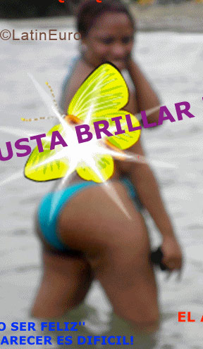 Date this pretty Dominican Republic girl Gissette Maria from Santiago DO4536