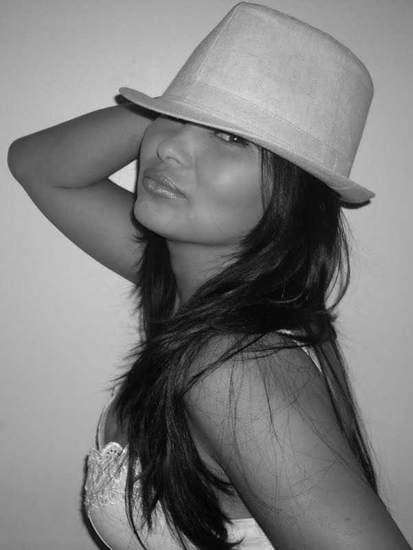 Date this exotic Brazil girl Morena2 from Brasilia BR3266