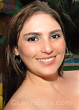 Date this nice looking Brazil girl Beta from Sao Jose do Rio Preto BR3270