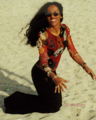 Date this sultry Brazil girl Rute Helena from Goianio BR3272