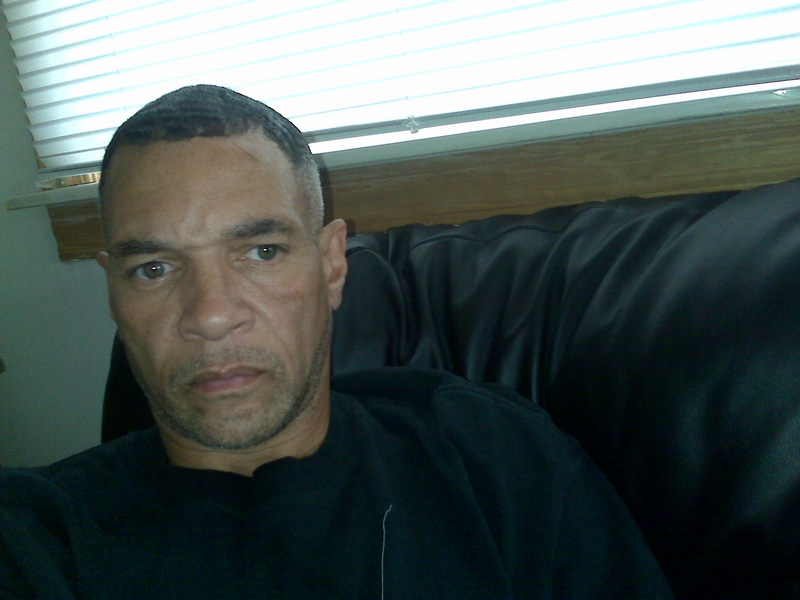 Date this young Brazil man Greeneyes313 from Detroit BR3274