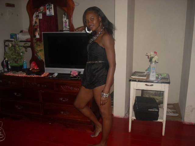 Date this gorgeous Jamaica girl Desmarie from Kingston JM101