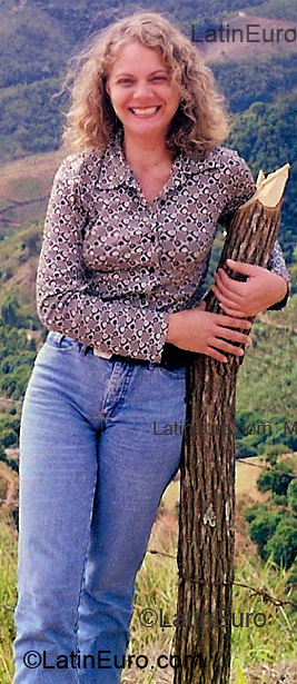 Date this pretty Portugal girl Sandra from Lisbon PT30