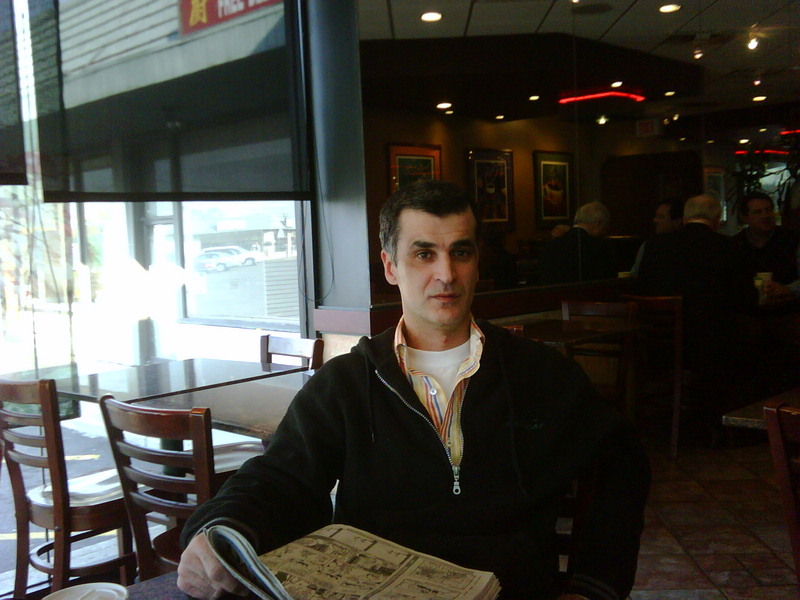 Date this exotic United States man TK-EMS from Hoboken US6965