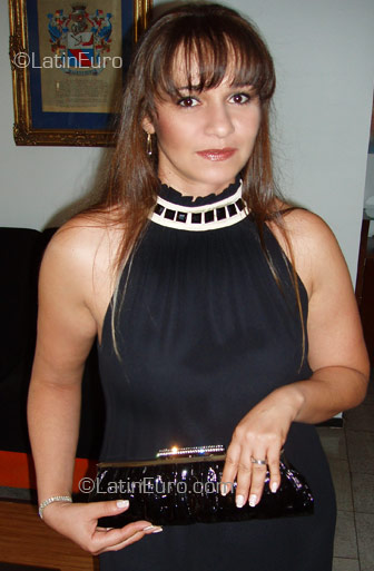 Date this stunning Brazil girl Rosana from Sorocaba BR7654