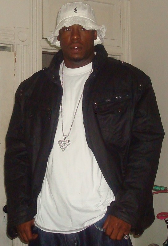 Date this hot United States man Erickking from Baltimore US7077