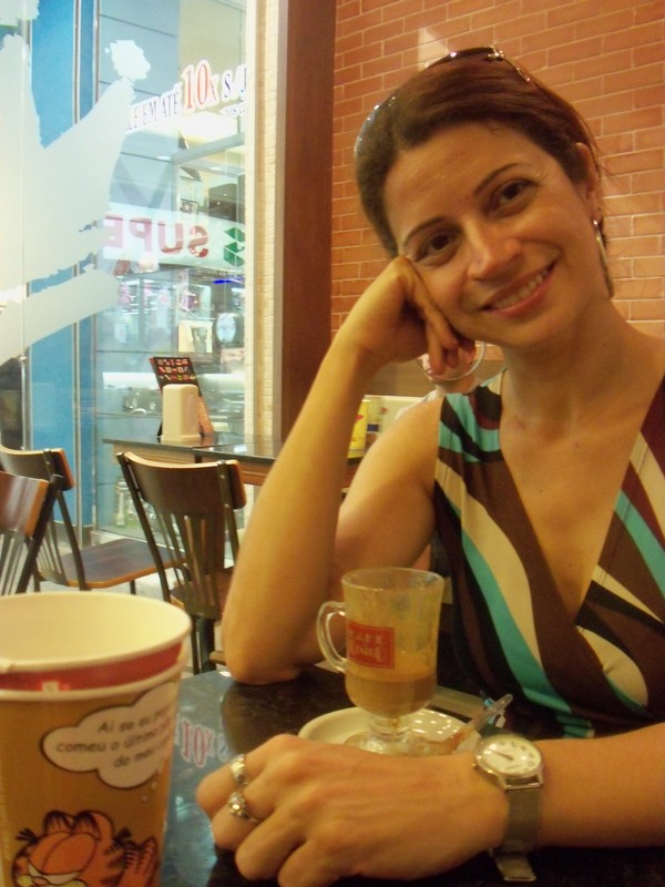 Date this happy Brazil girl Champloni from Rio De Janeiro BR3468