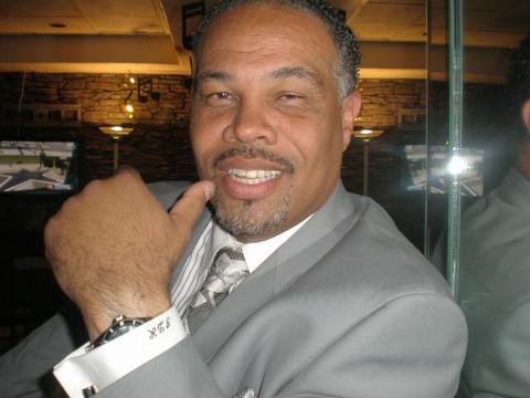 Date this gorgeous United States man Deanno from Los Angeles US7232