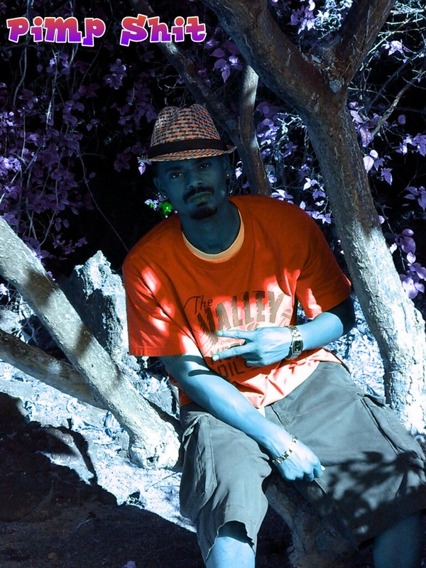 Date this nice looking United States man Arturo from Memphis US7351