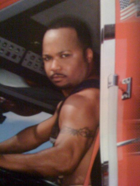 Date this beautiful United States man WBII from Detroit US7364