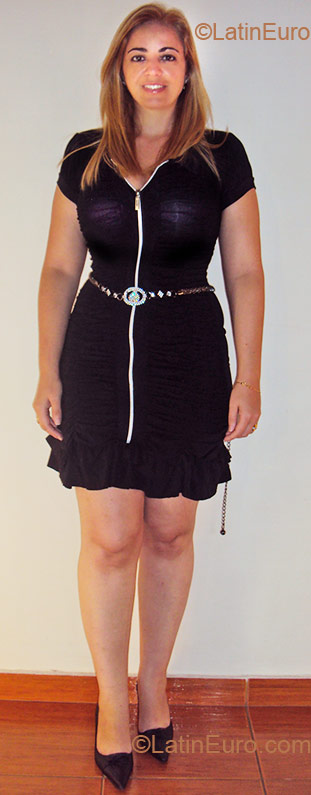 Date this attractive Brazil girl Ana Amelia from Avare BR3579