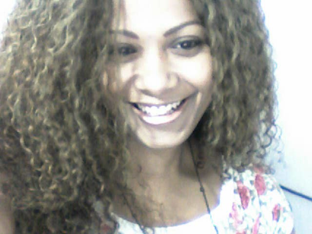 Date this happy Brazil girl Simone from Rio de janeiro BR3587