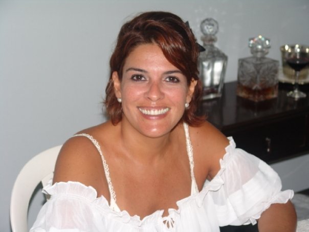 Date this attractive Colombia girl Mayra Cecilia from Cartagena CO5153