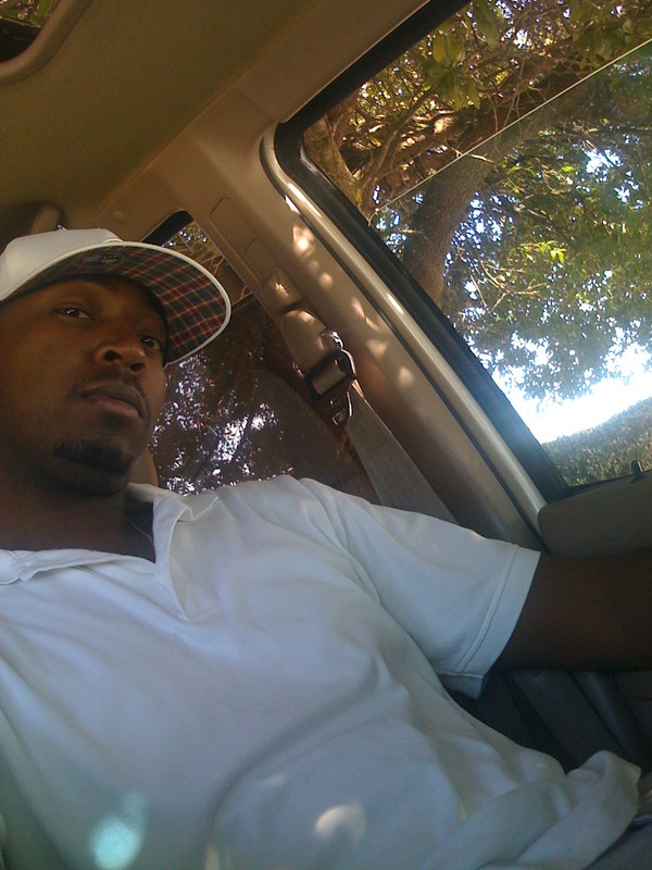 Date this charming United States man MrDeb0naire from Jacksonville US7743