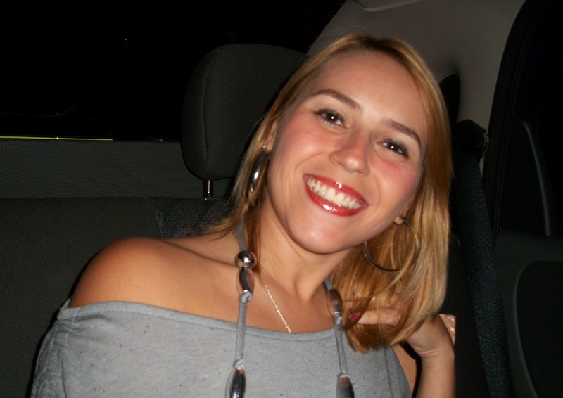 Date this pretty Brazil girl Nessa08 from Goiania BR3808