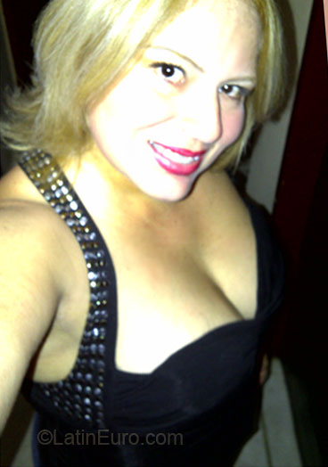 Date this exotic Venezuela girl Maria Lourdes from Barquisimeto VE35
