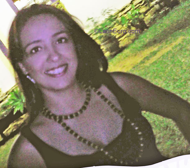 Date this georgeous Brazil girl Juliana from Anapolis BR3827