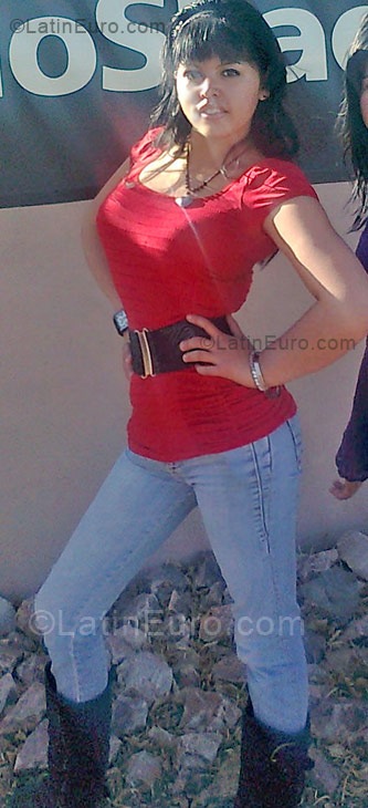 Date this beautiful Mexico girl Vannesa from Mexico City MX239