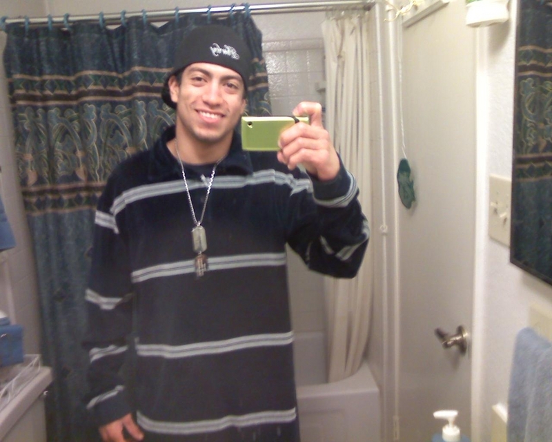 Date this young United States man Gladimir from Phoenix US7964