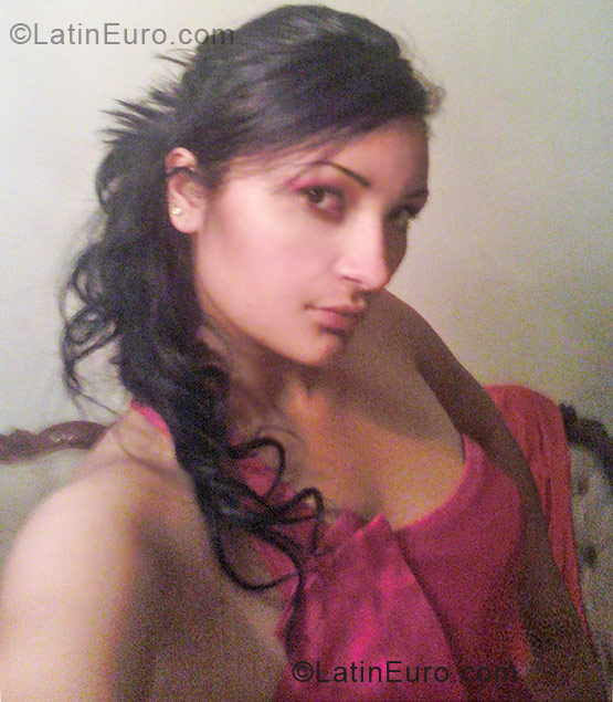 Date this good-looking Mexico girl Jeaneth from Guadalajara MX242