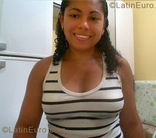 Date this cute Brazil girl Adriana from Maraba BR3882