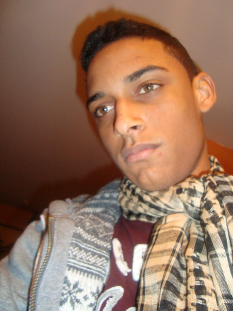 Date this young United States man Junior from Roosevelt US7979