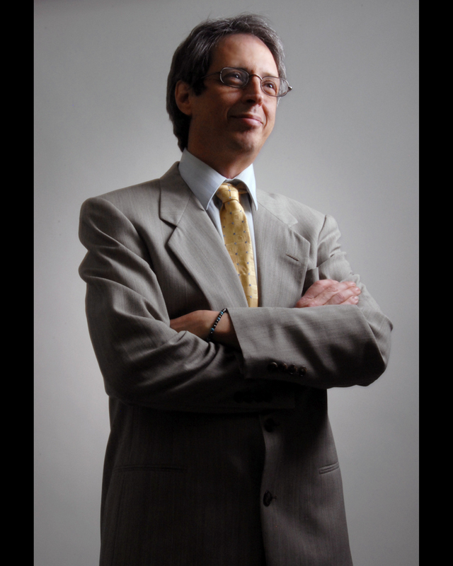 Date this tall United States man Benjamin from Cairo US8003