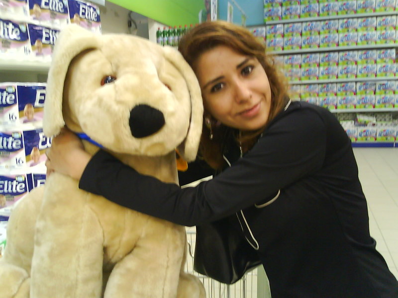 Date this young Peru girl Almamia from Trujillo PE374