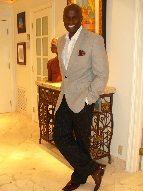 Date this voluptuous United States man John from Miami BR3950