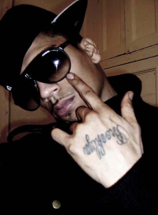 Date this hot United States man SHADYGHOST66 from Newark US8120