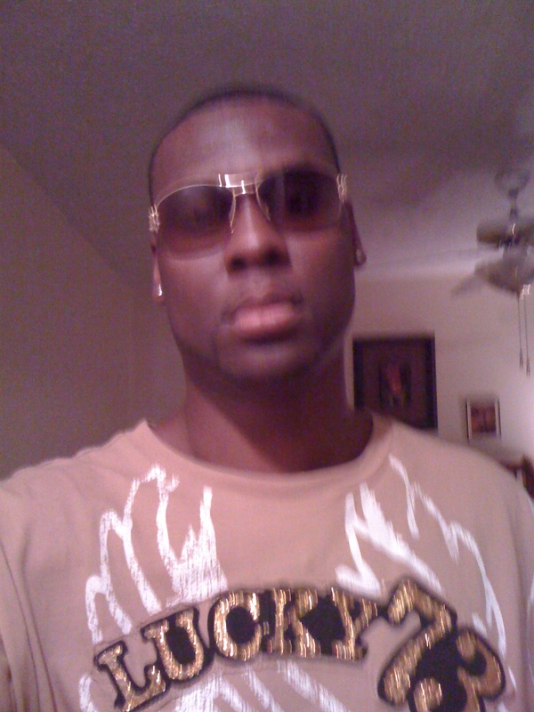 Date this funny United States man Texasboy1974 from Texarkana US8182