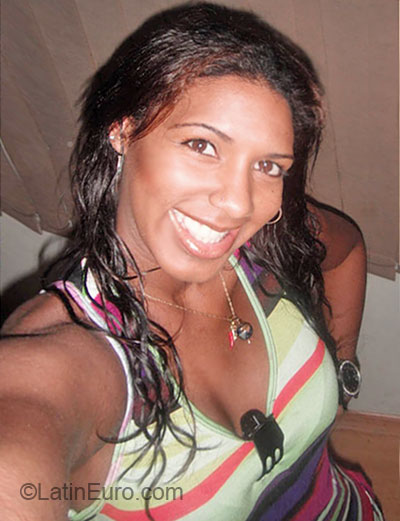 Date this exotic Brazil girl Venere from rio de janeiro BR4029
