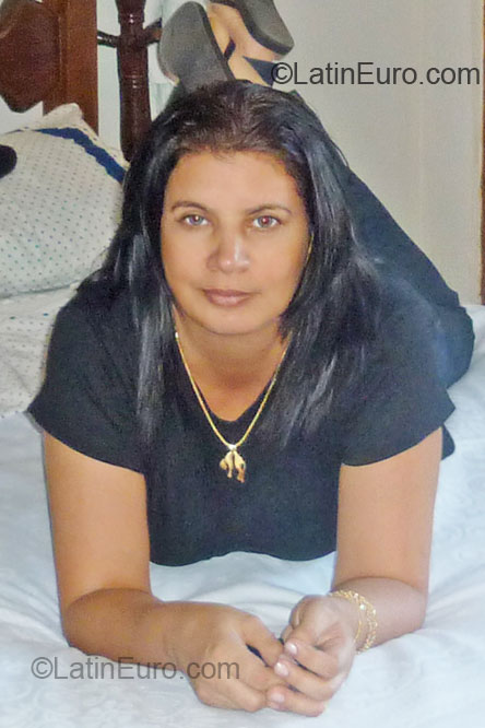 Date this gorgeous Brazil girl Eliane from Coronel Fabriciano BR4064